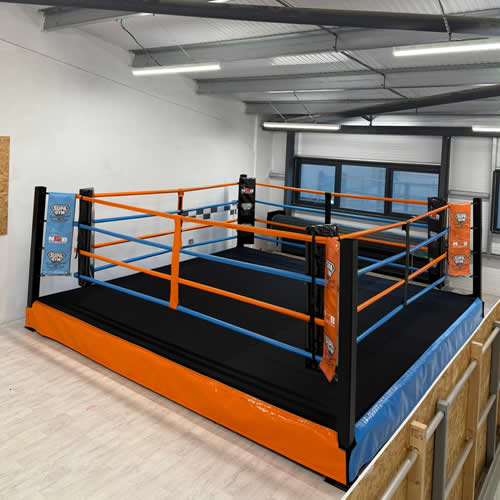 TRAINING RING